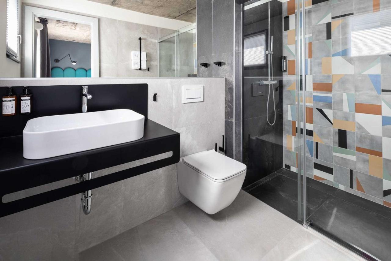 Boutique Hotel Mezi Svy Hradec Kralove Bagian luar foto