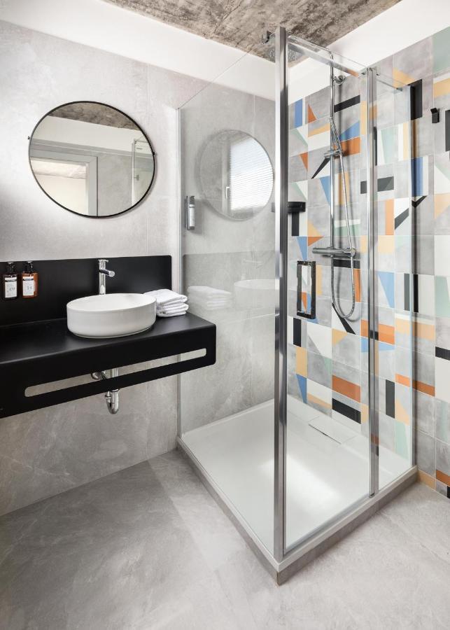 Boutique Hotel Mezi Svy Hradec Kralove Bagian luar foto