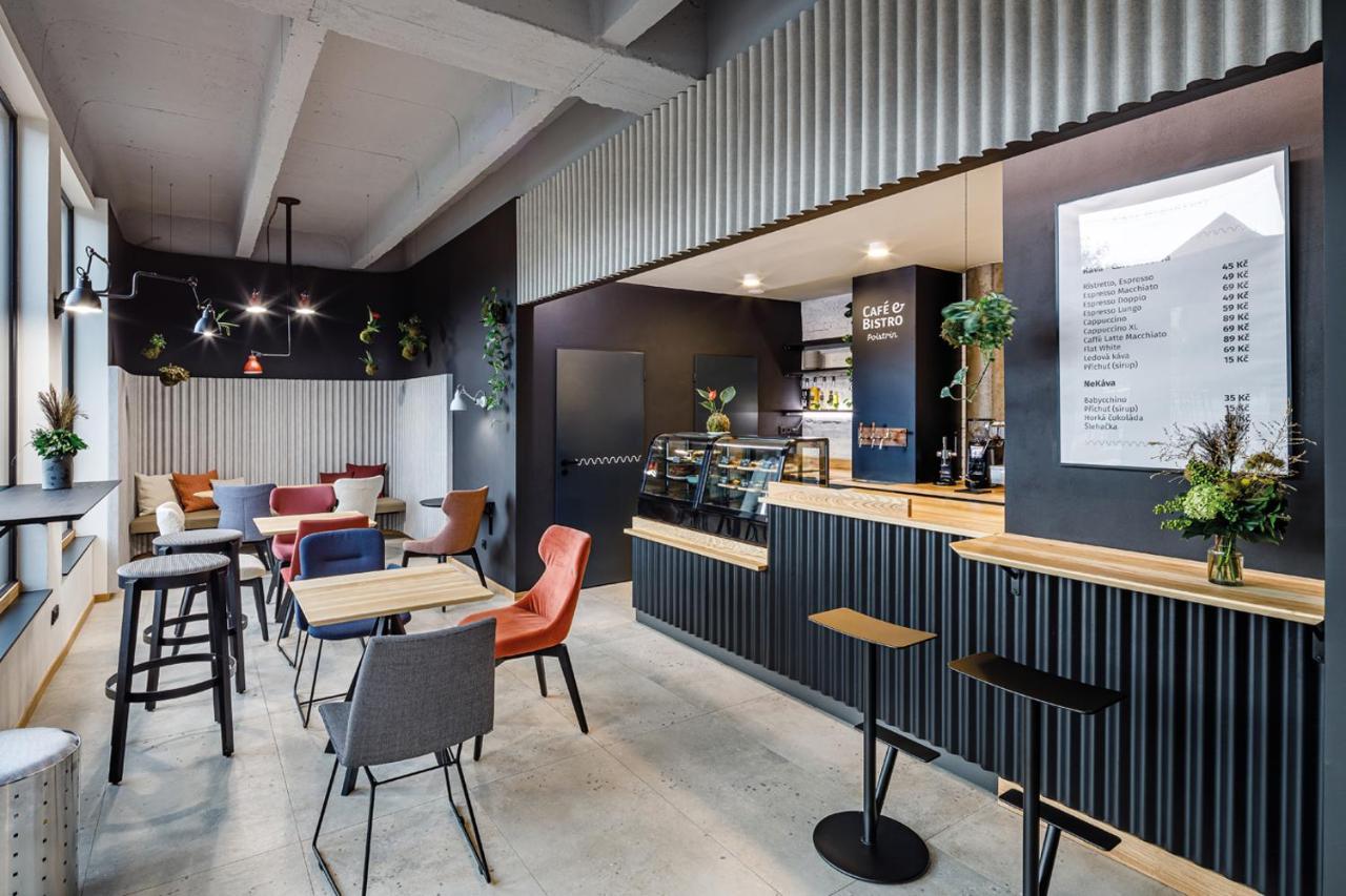 Boutique Hotel Mezi Svy Hradec Kralove Bagian luar foto